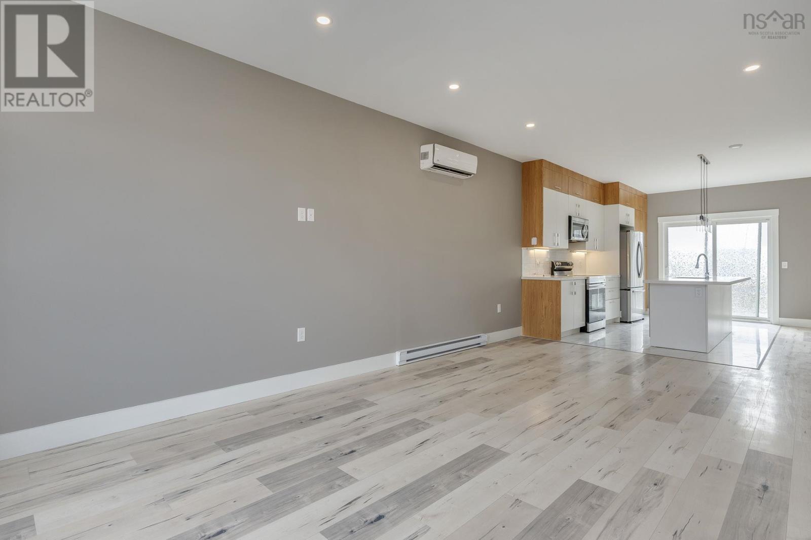 32 Higgins Avenue - 9