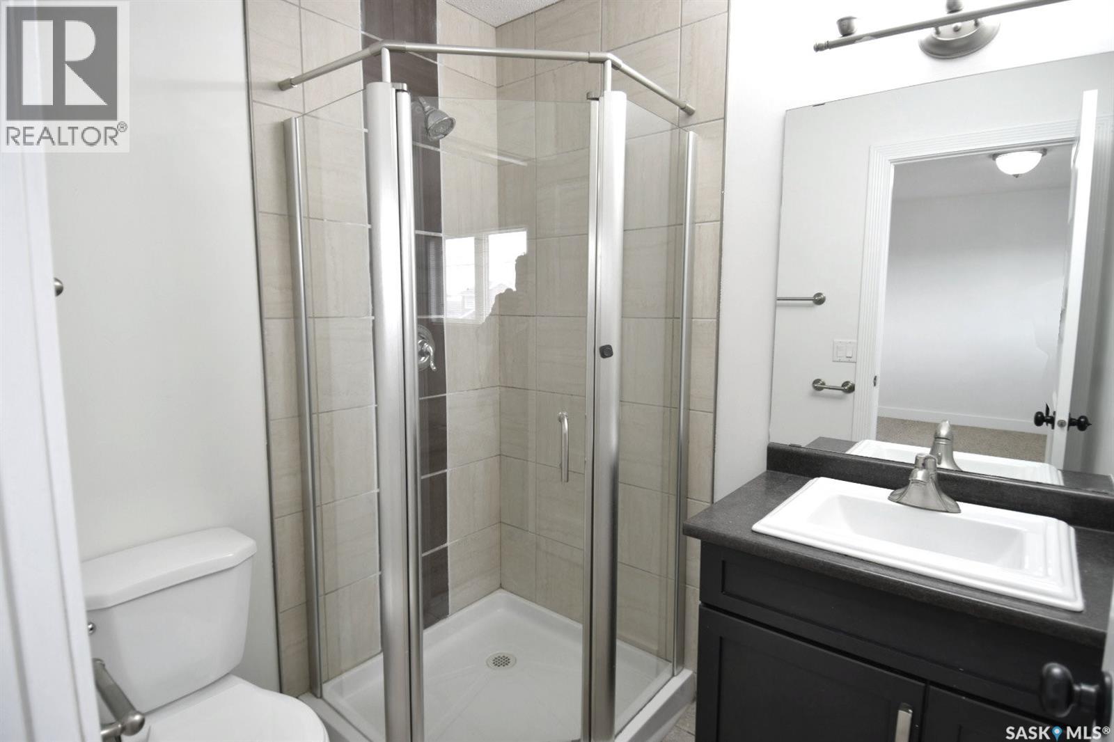 242 Geary CRESCENT - 22