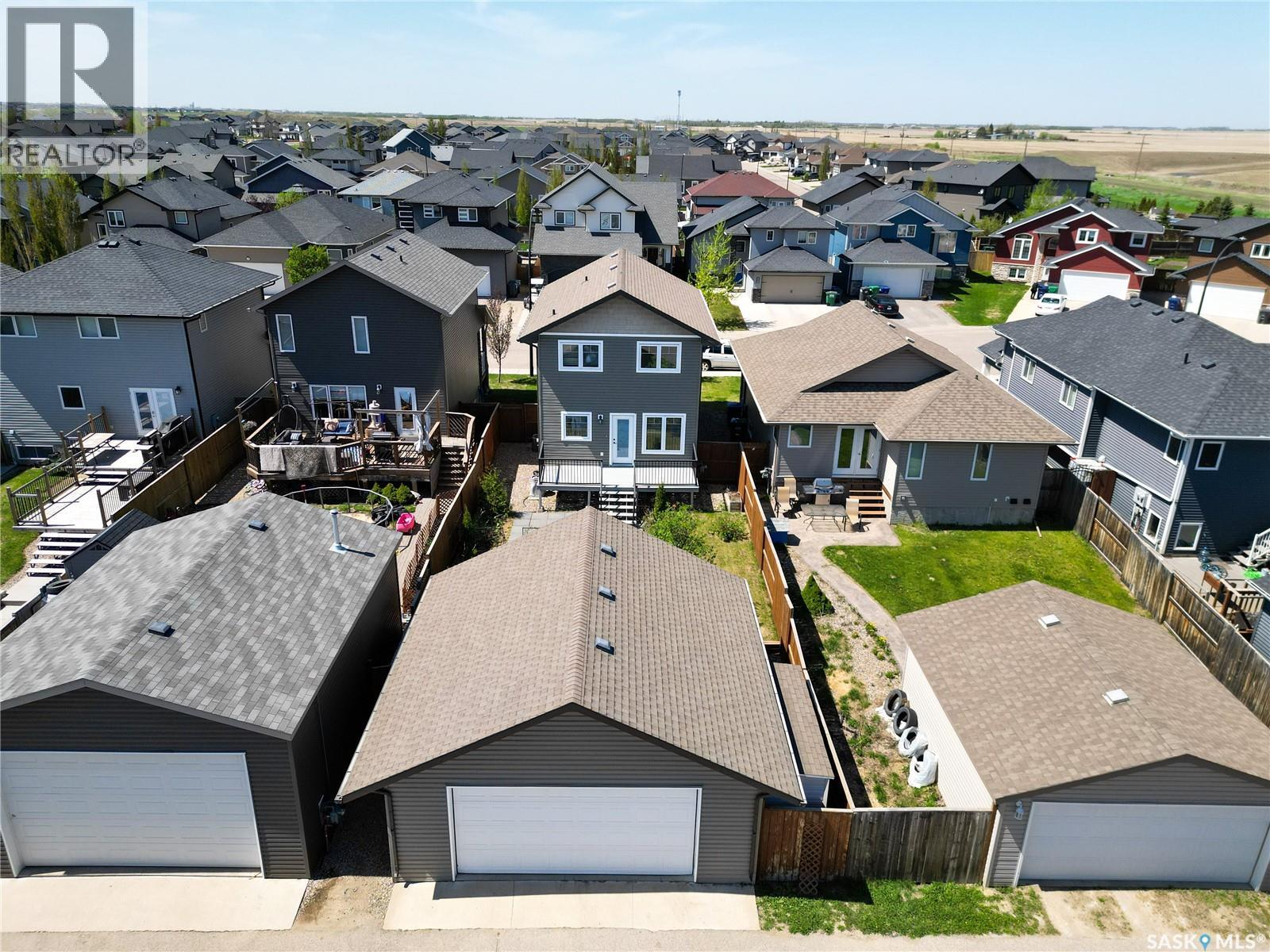 242 Geary CRESCENT - 39