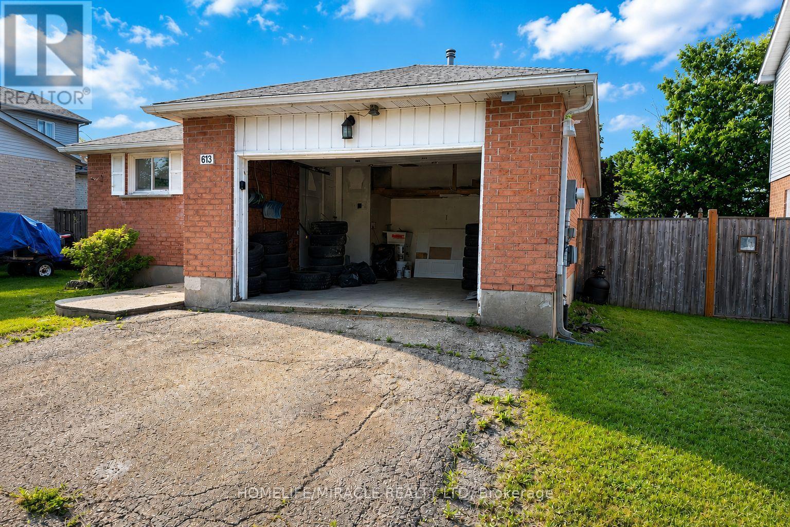 613 CANFIELD PLACE - 41