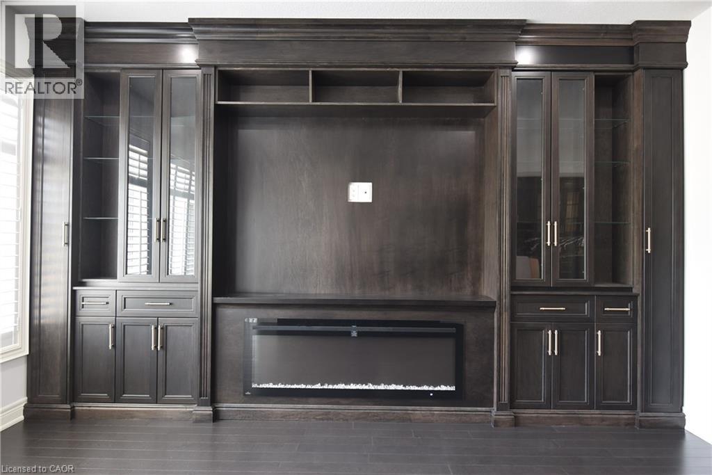 64 ALEXSIA Street - 3