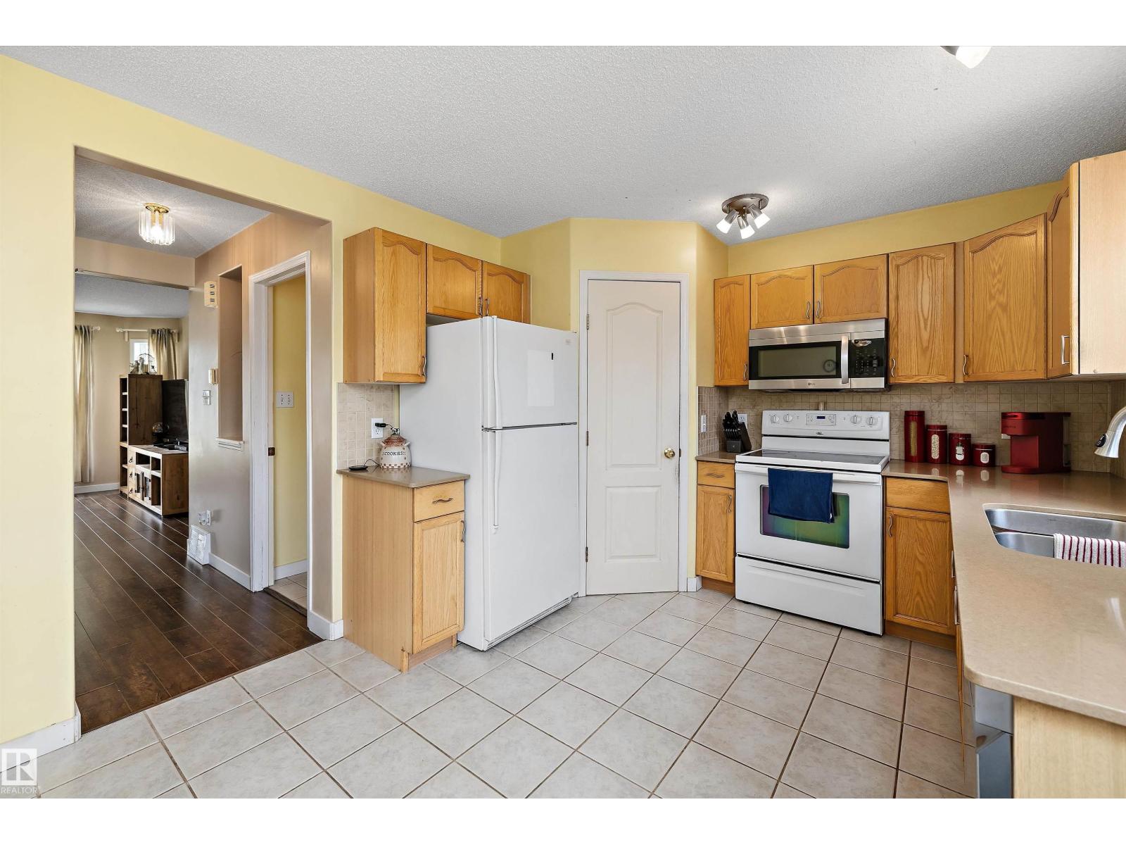 55 CAMPBELL RD - 10