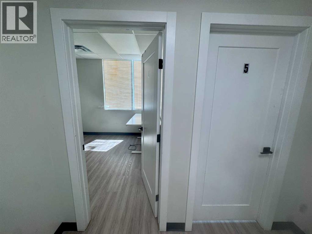 3730 108 Avenue Northeast - Photo 8