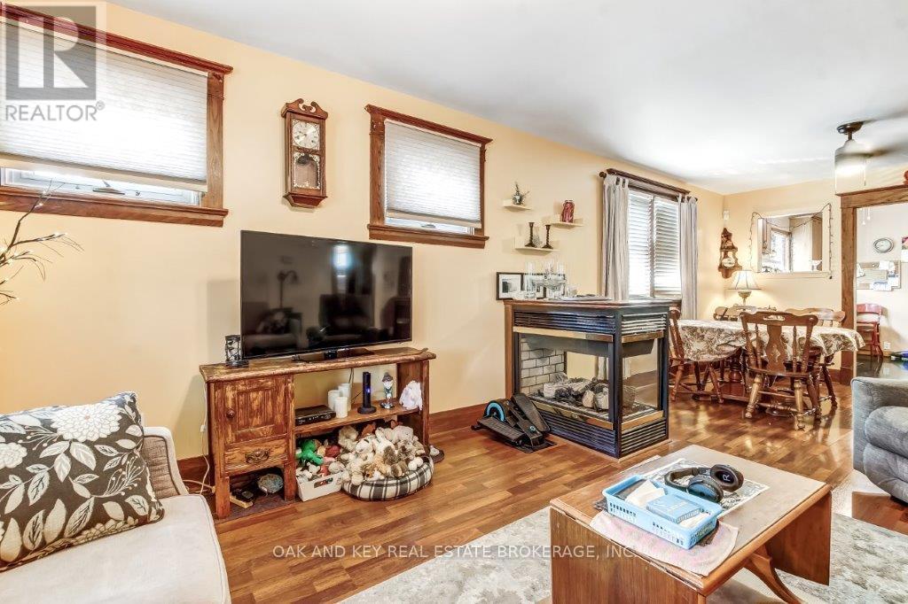 59 ADELAIDE STREET S - 22