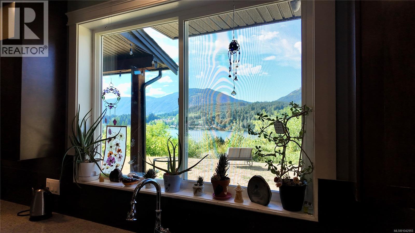 213 Tal Cres - 38