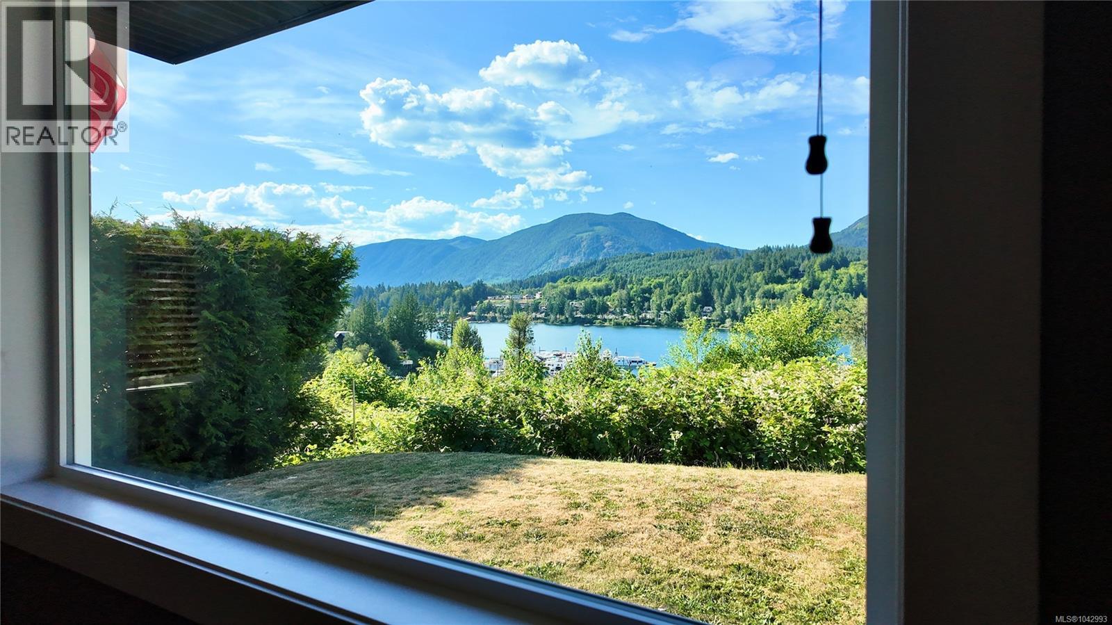 213 Tal Cres - 7