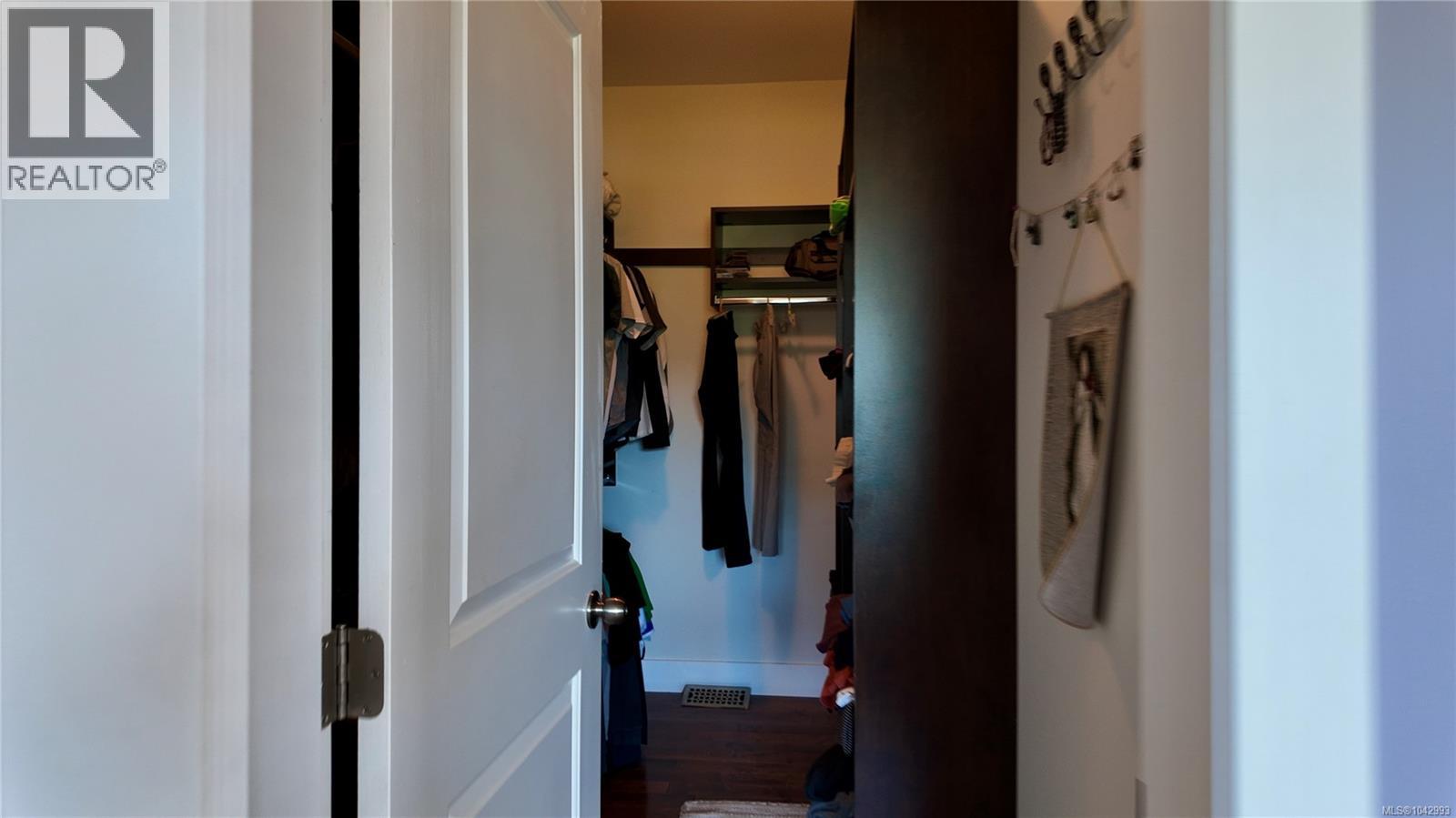 213 Tal Cres - 51
