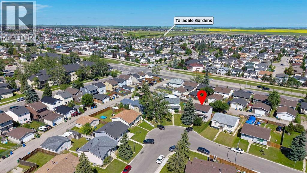 88 Faldale Close NE - 34