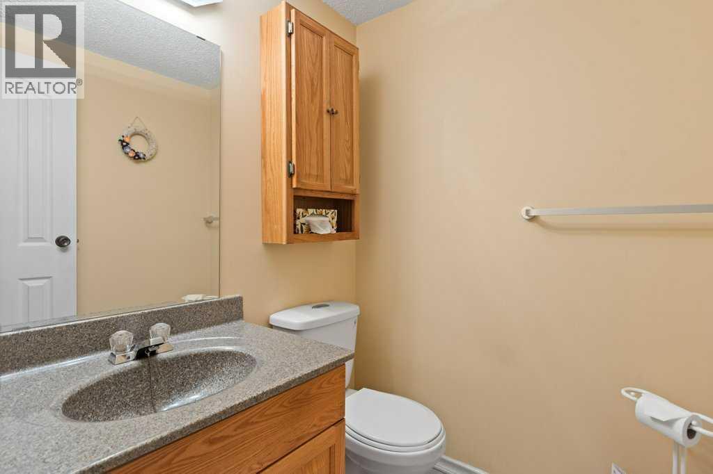 88 Faldale Close NE - 12