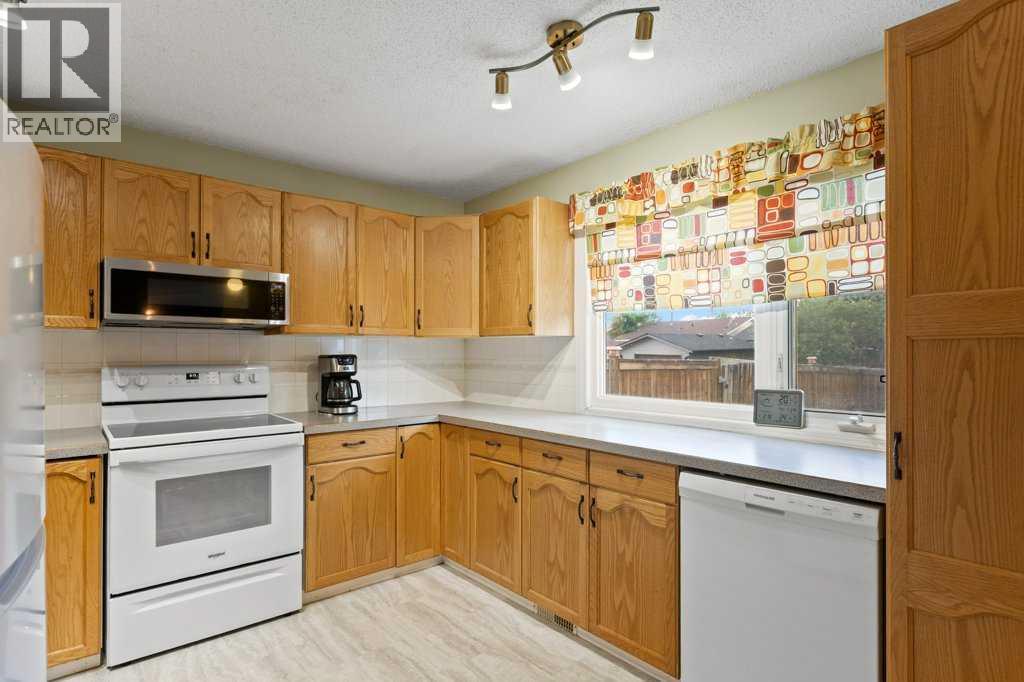 88 Faldale Close NE - 9
