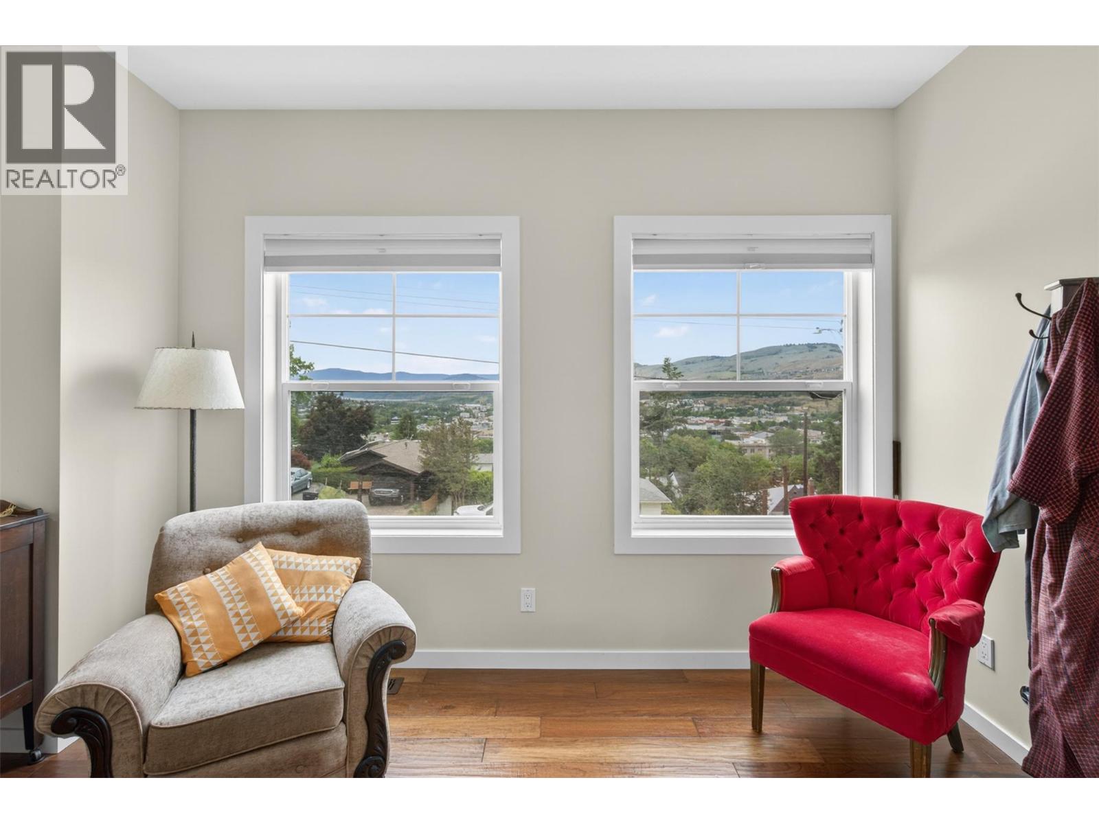 2901 23 Street - 37