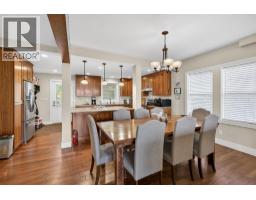 Foyer - 2901 23 Street, Vernon, BC V1T4J8 Photo 18