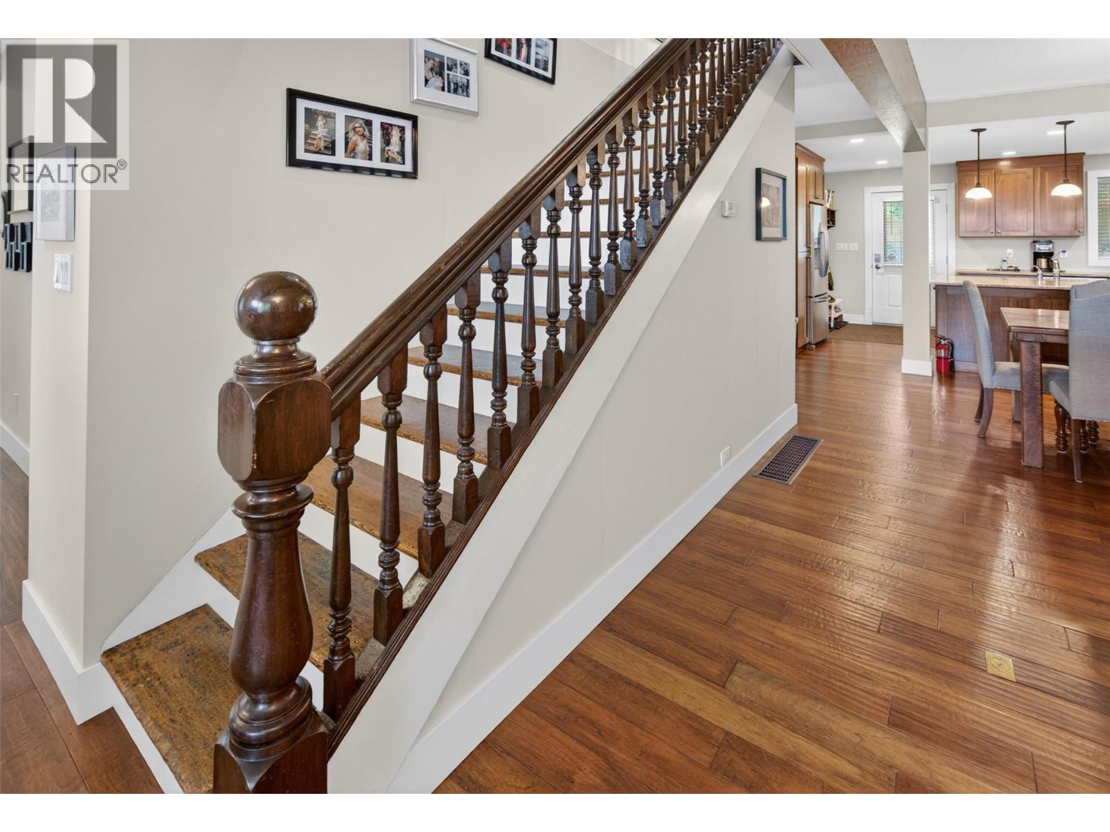 2901 23 Street - 43