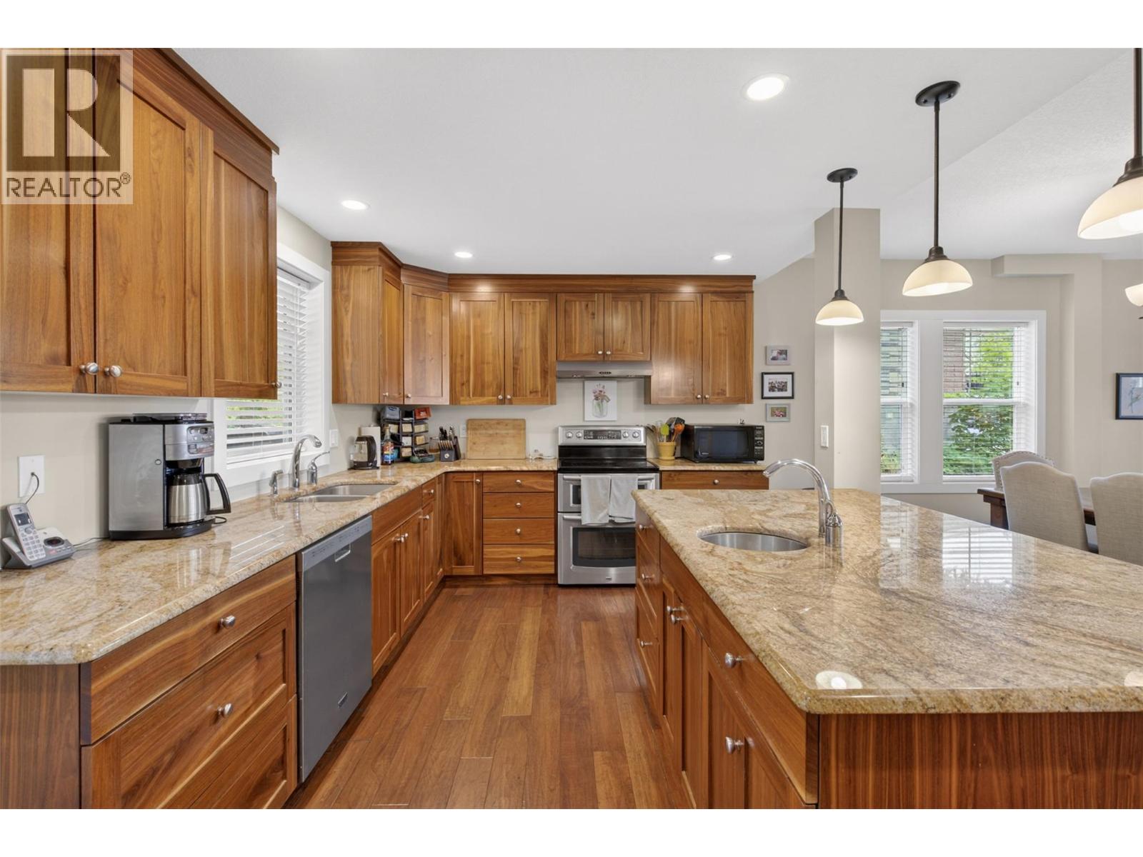 2901 23 Street - 19