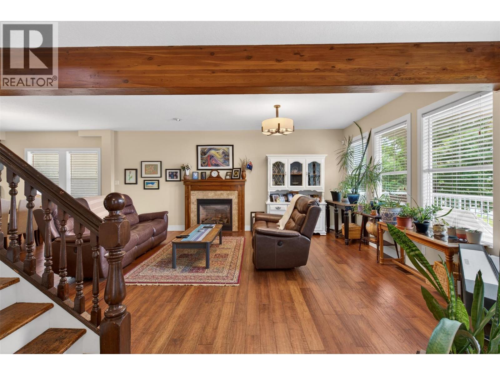 2901 23 Street - 40