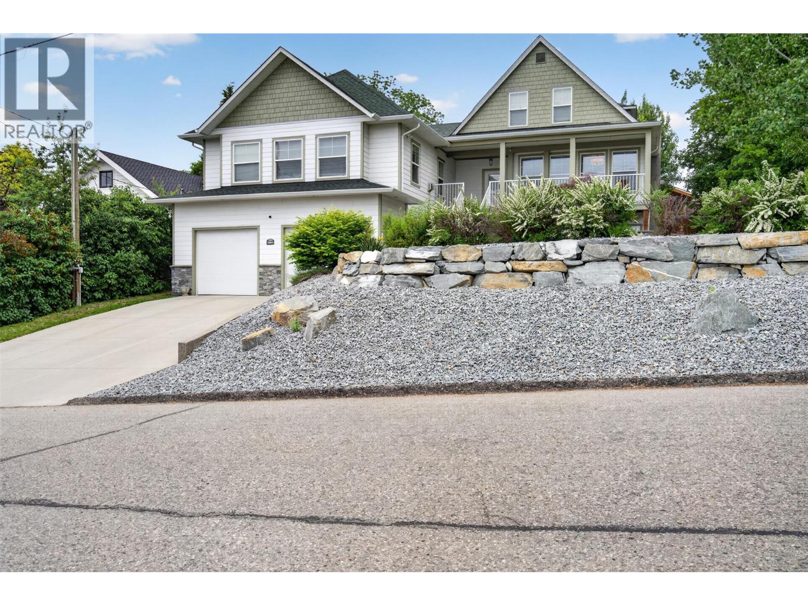 2901 23 Street - 63