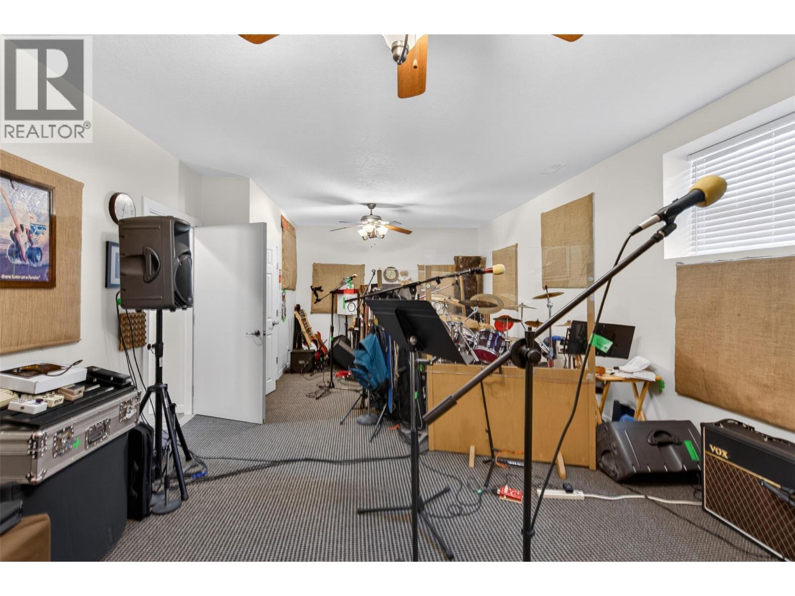 2901 23 Street - 61