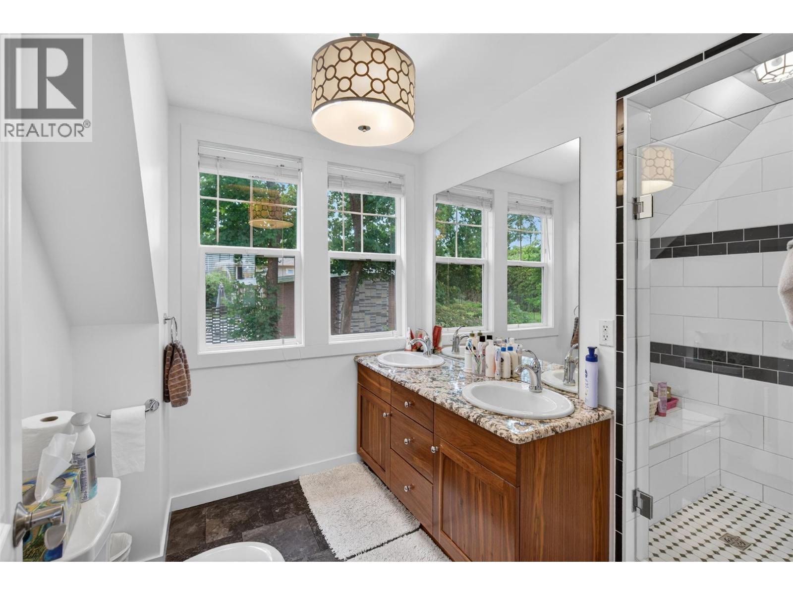 2901 23 Street - 51