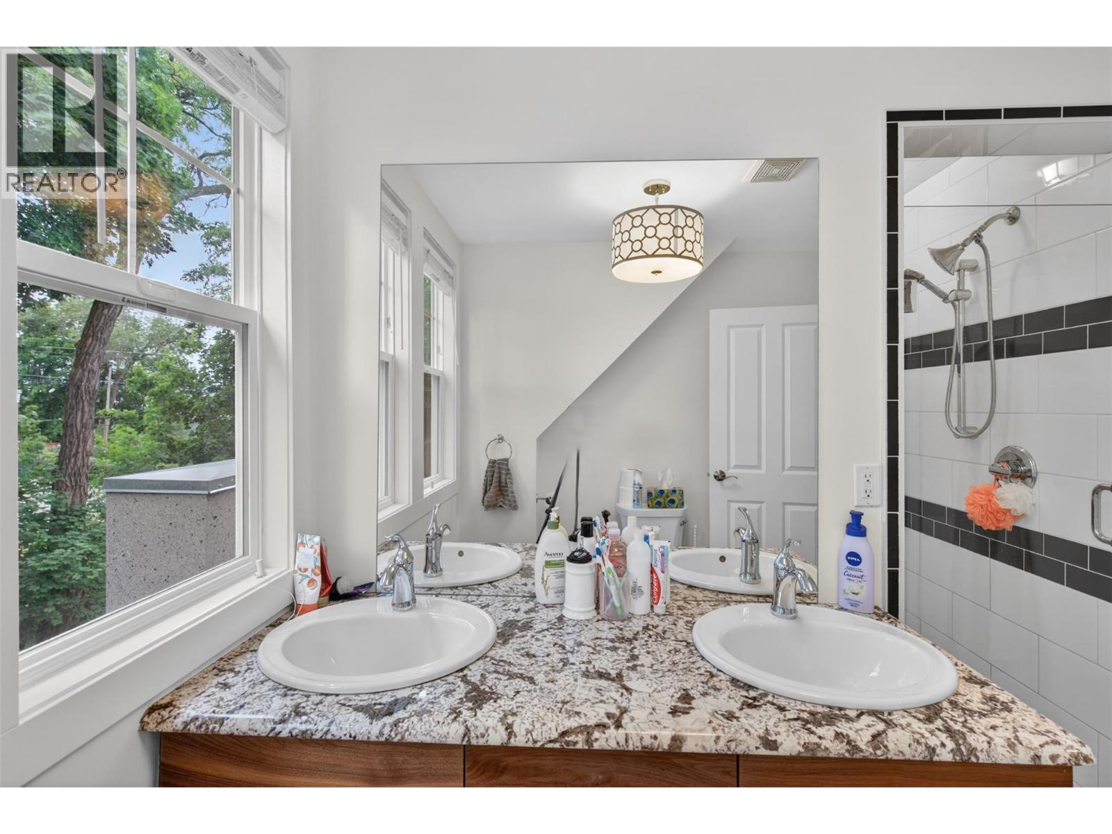 2901 23 Street - 52