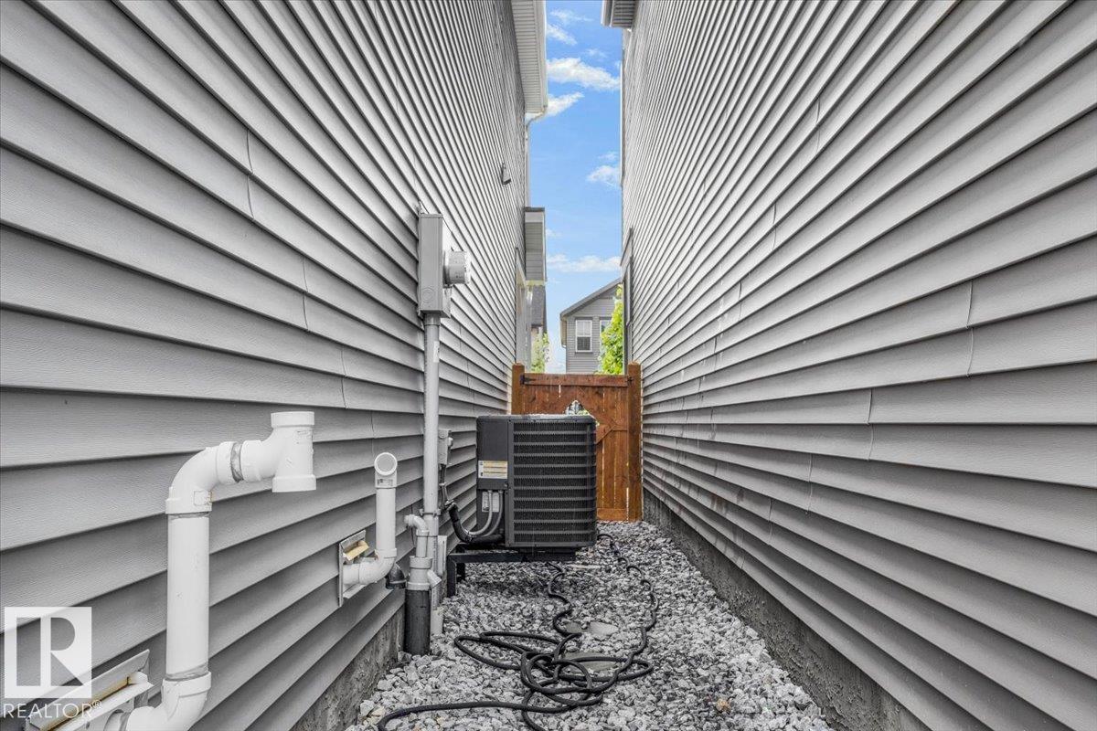 2852 DUKE CR SW - 46