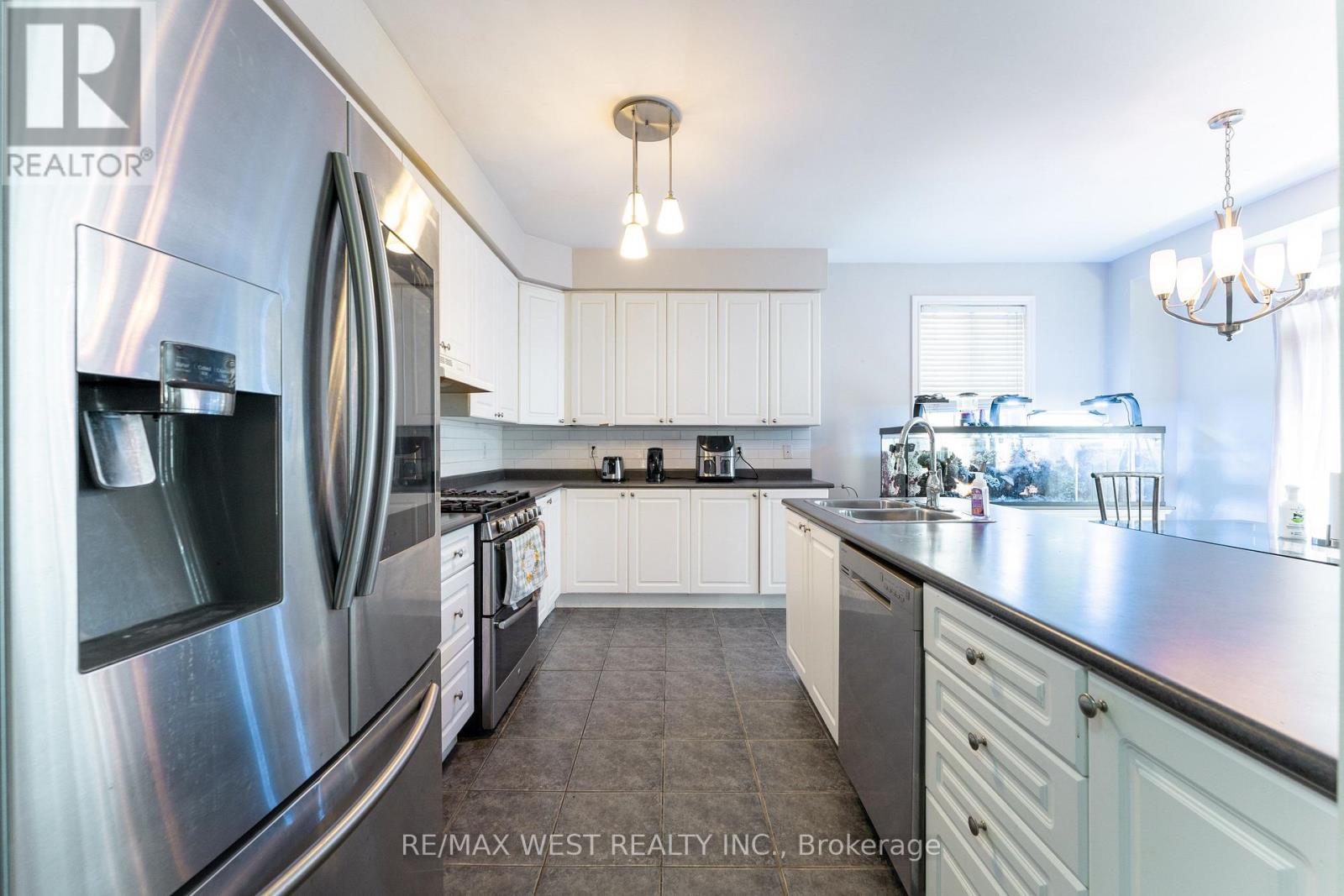 160 MILLBURN DRIVE - 12