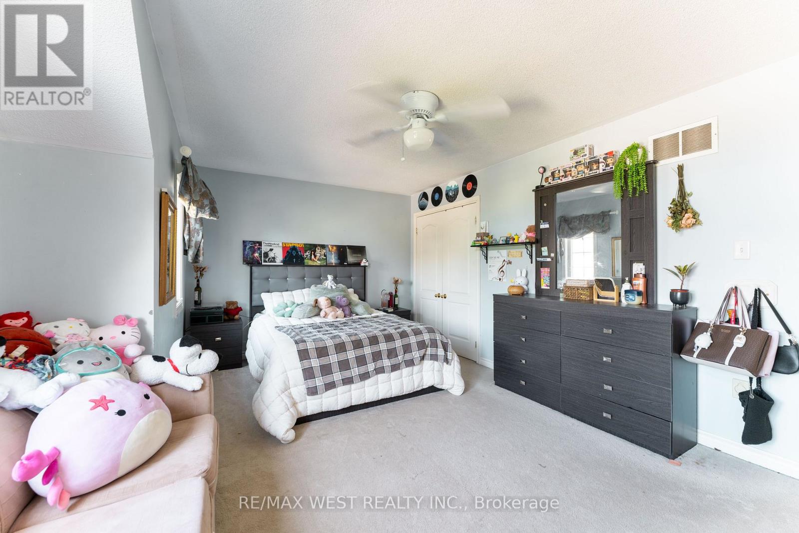 160 MILLBURN DRIVE - 29