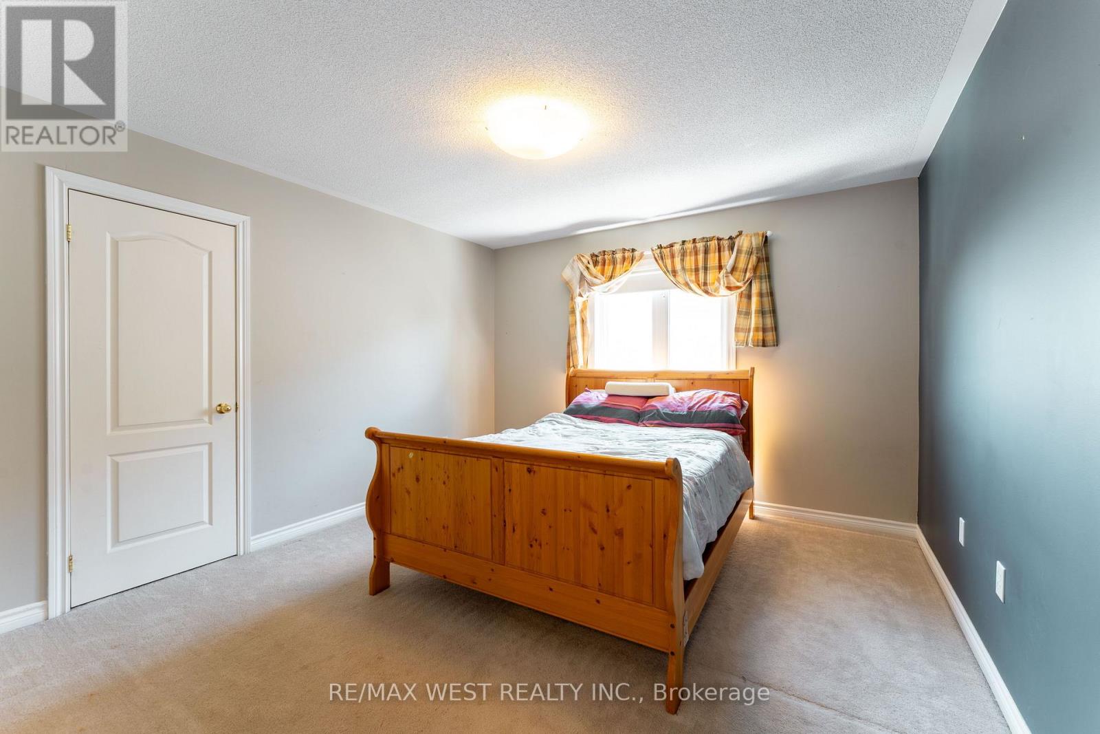 160 MILLBURN DRIVE - 31