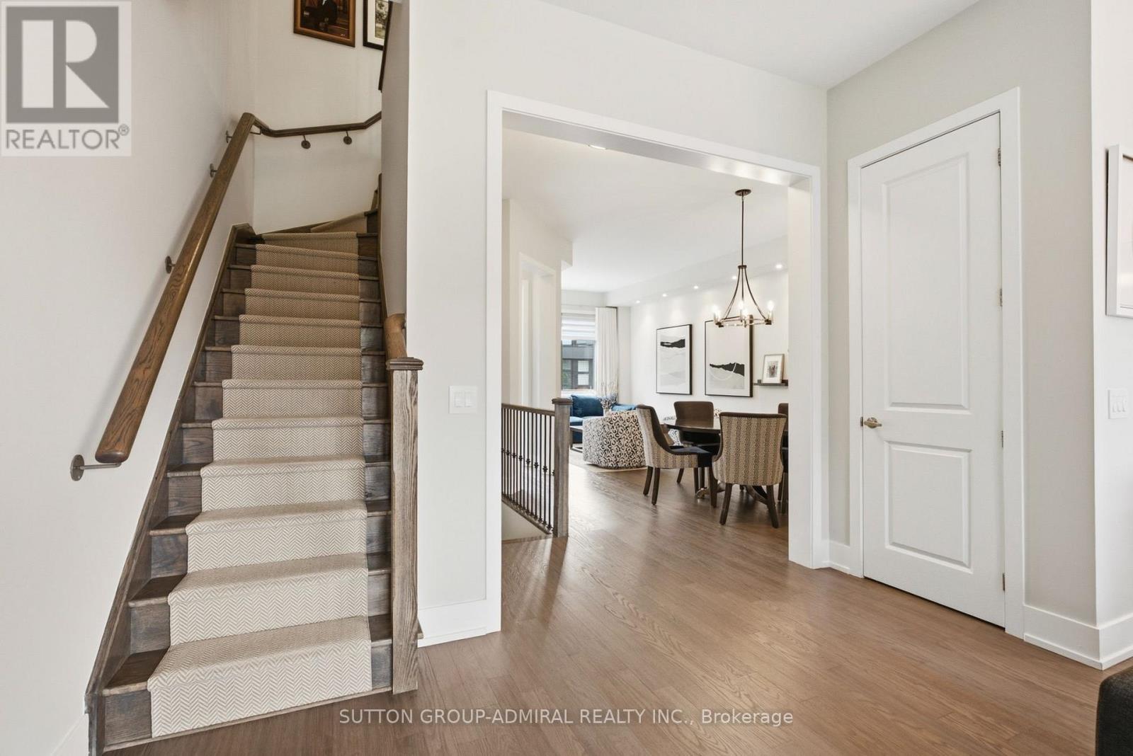 4 SABLE ROAD - 24