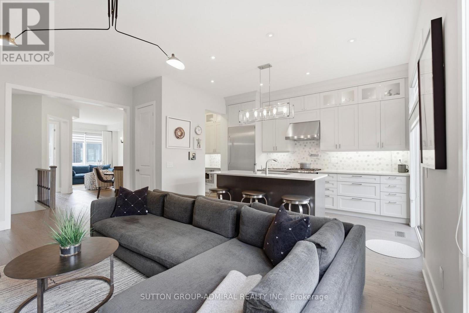 4 SABLE ROAD - 5