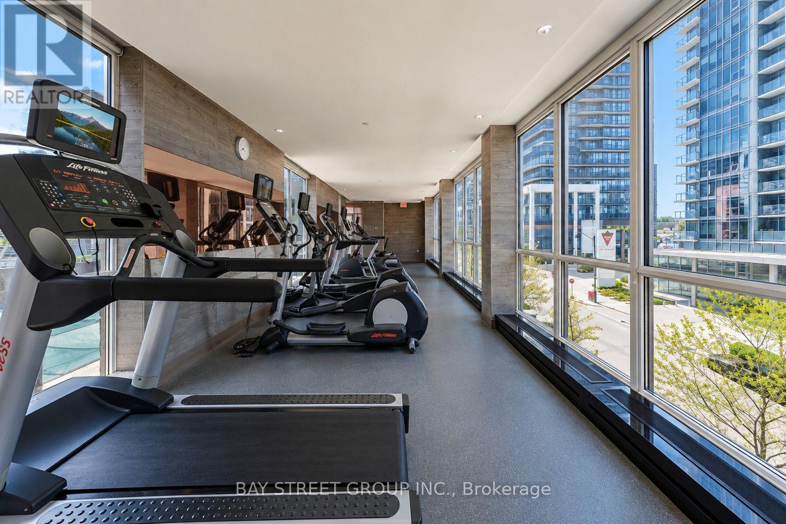 #2906 121 MCMAHON DRIVE - 35