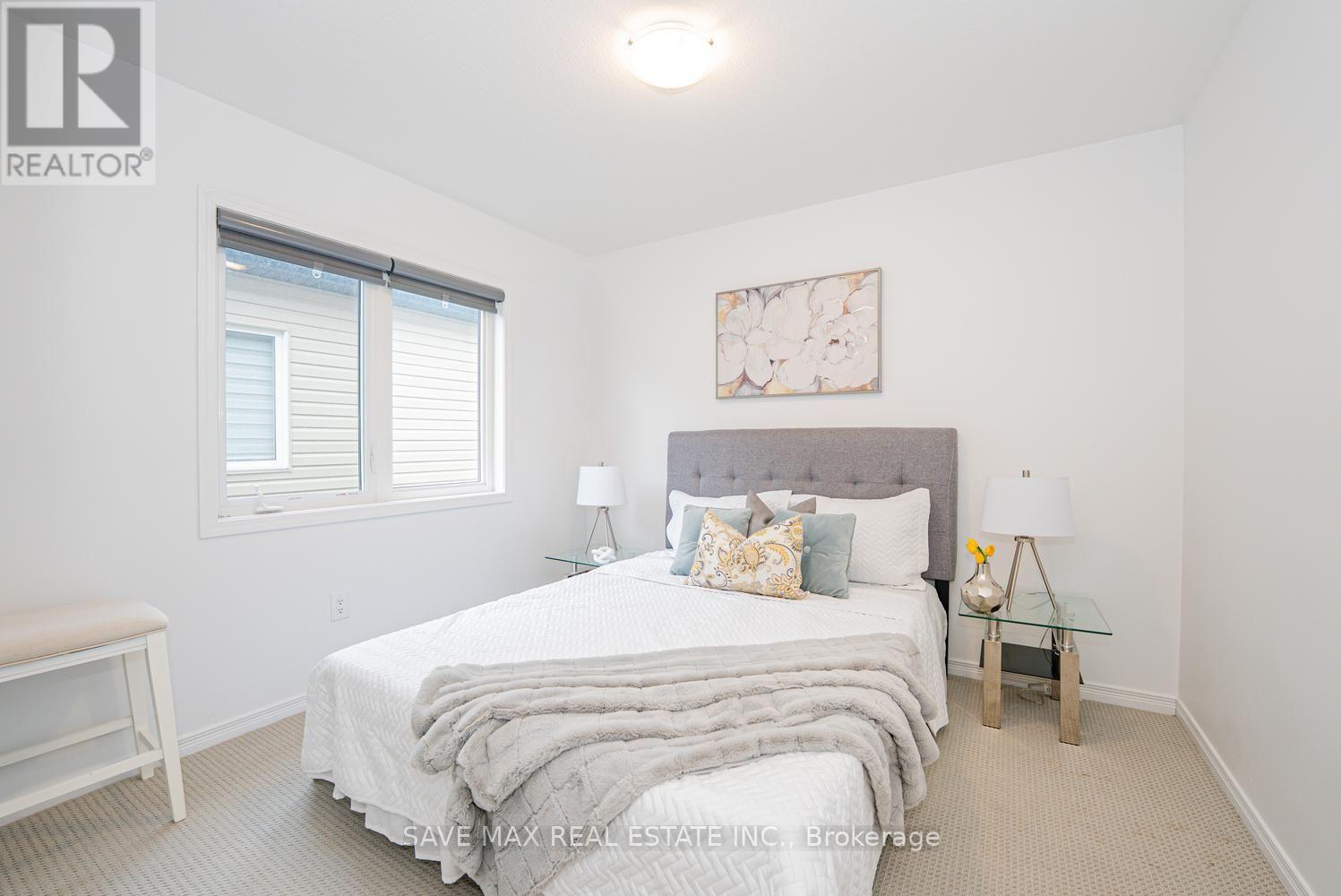 171 FREURE DRIVE - 31
