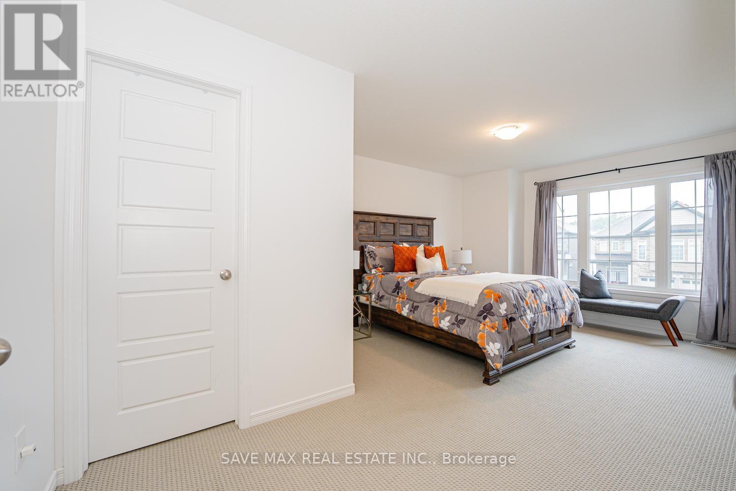 171 FREURE DRIVE - 33