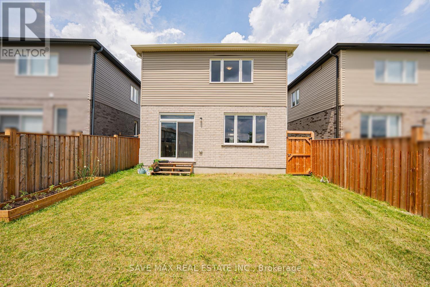 171 FREURE DRIVE - 46
