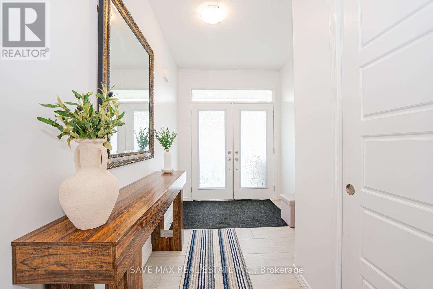 171 FREURE DRIVE - 7