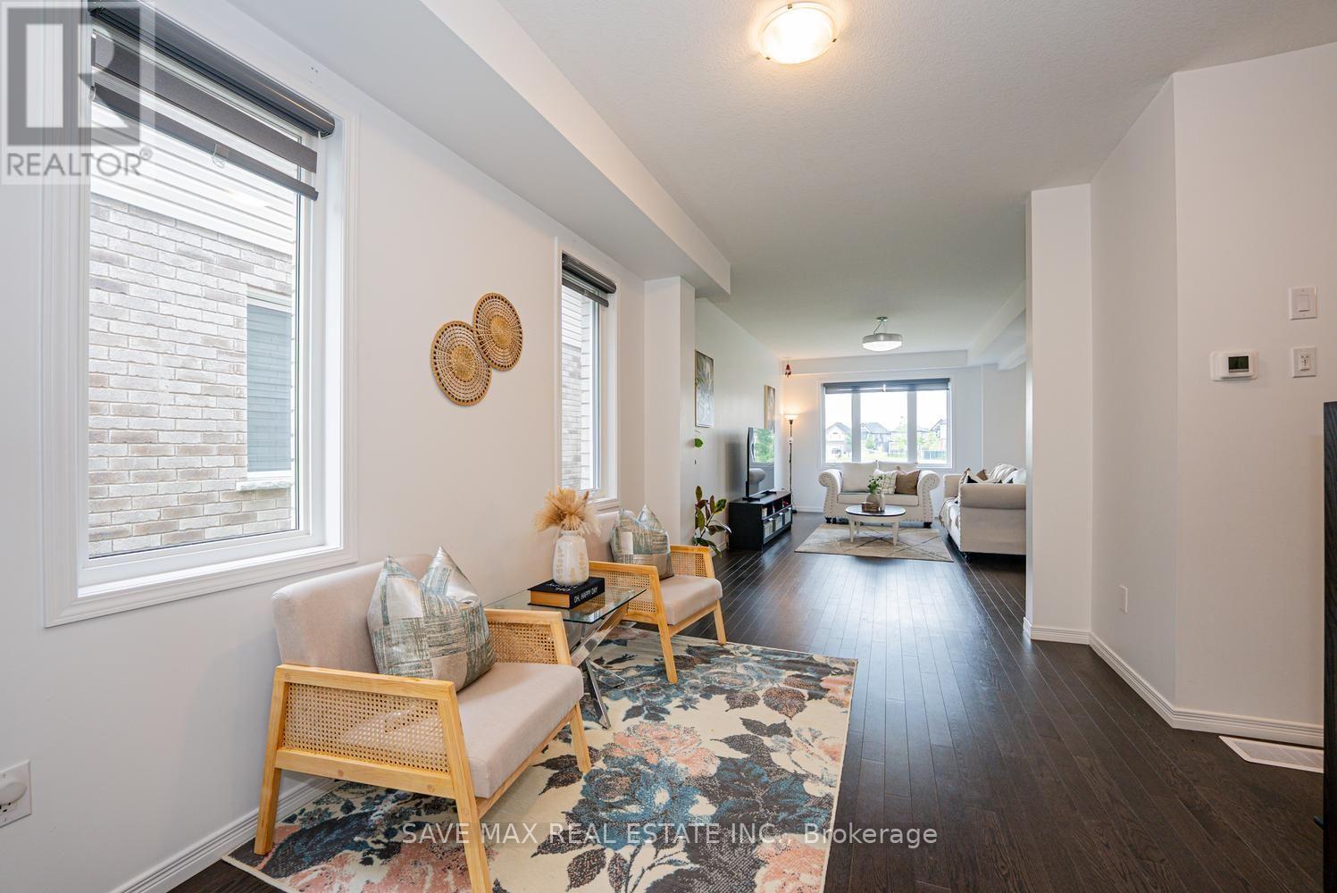 171 FREURE DRIVE - 8