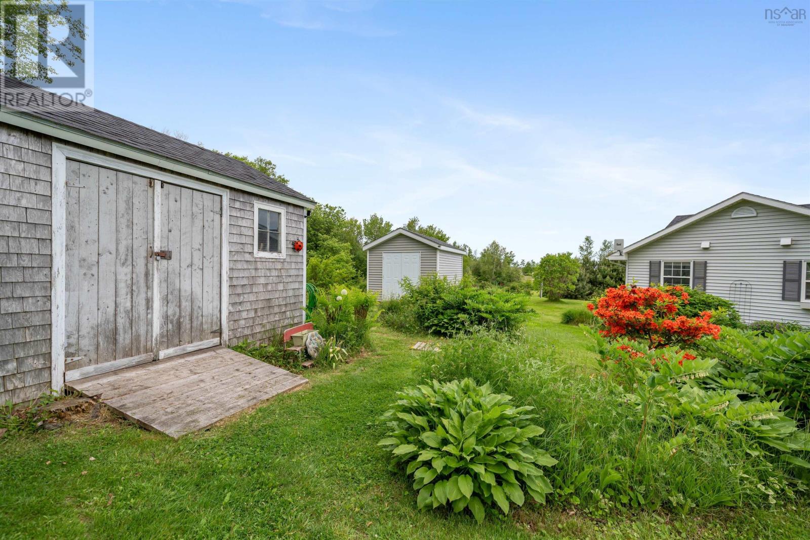 39 Arrow Head Crescent - 39