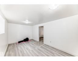 9221 110 Av Nw, Edmonton, AB T5H1H2 Photo 20