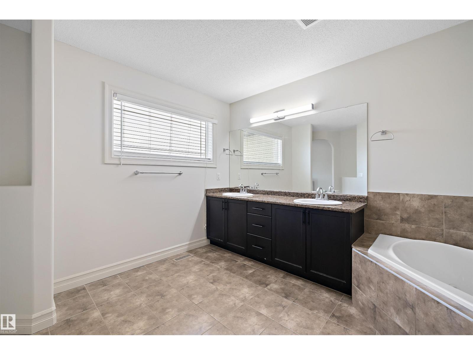 178 WOODBEND WY - 32