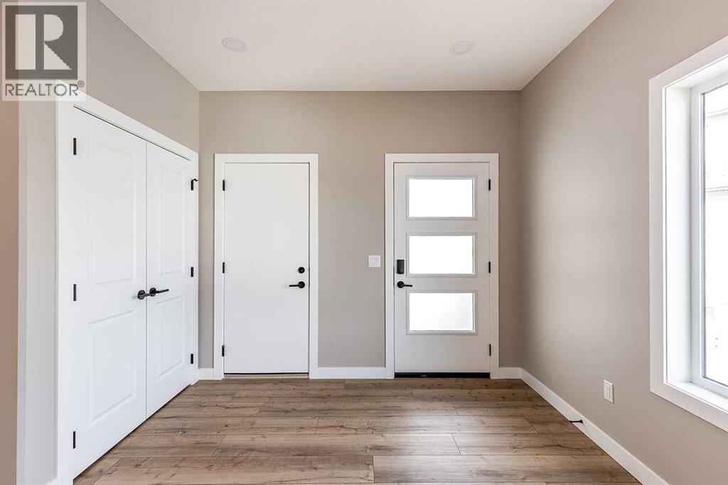 156 Somerset Way SE - 5
