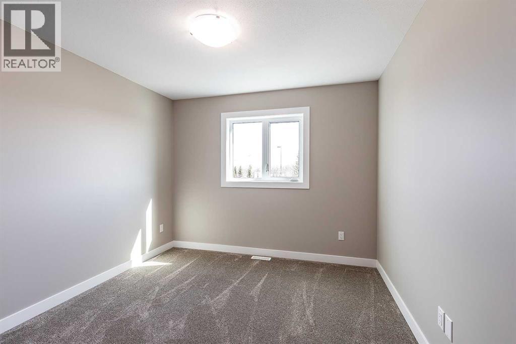 156 Somerset Way SE - 23