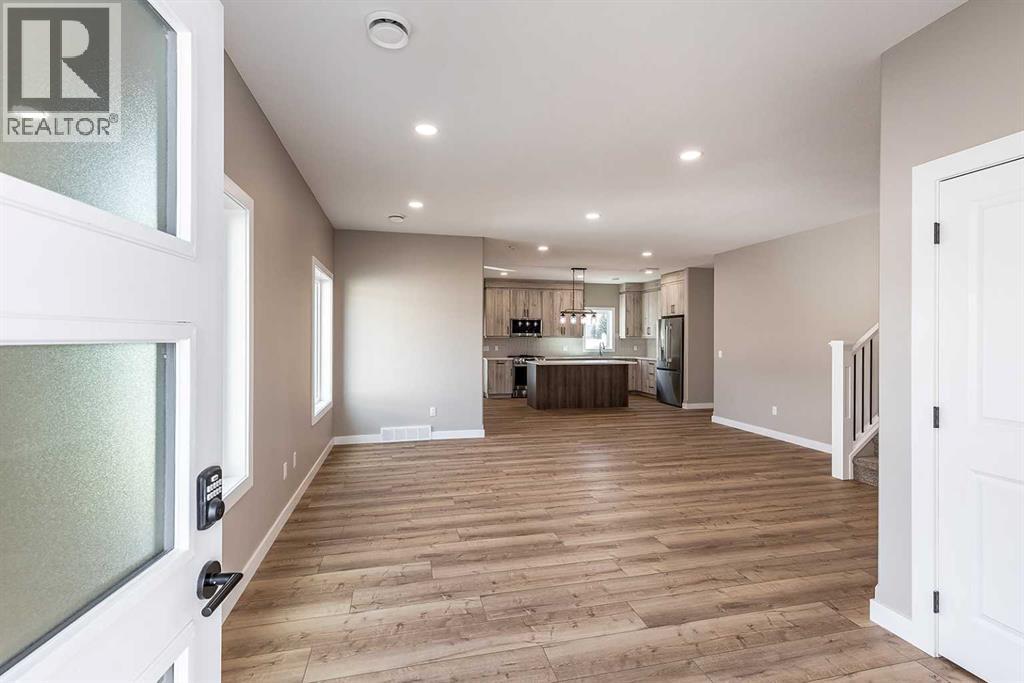 156 Somerset Way SE - 4
