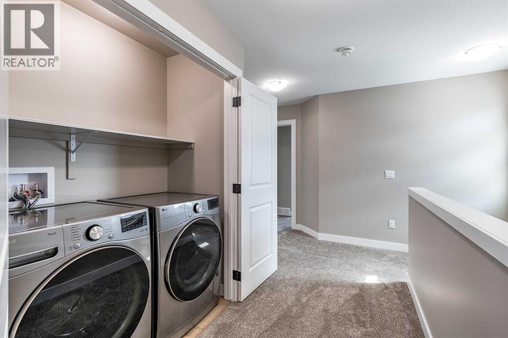 156 Somerset Way SE - 27