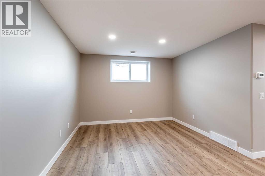 156 Somerset Way SE - 35
