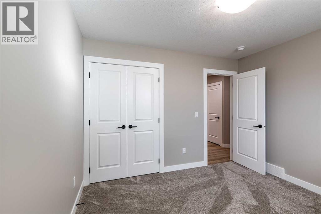156 Somerset Way SE - 42