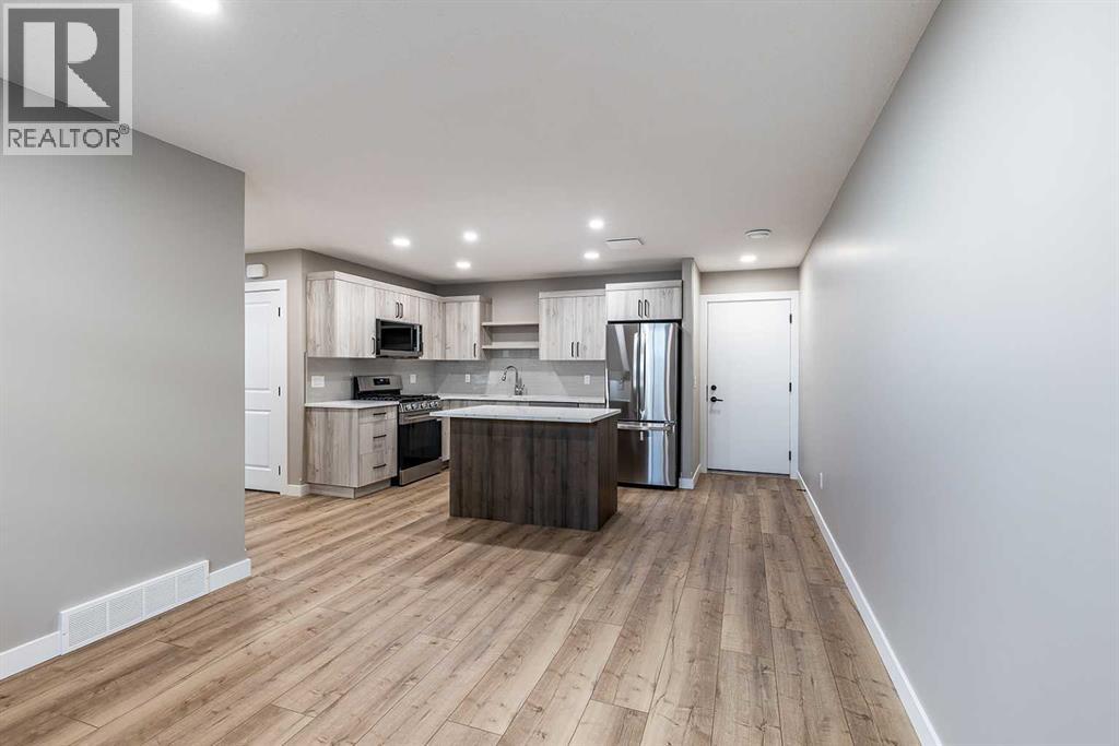 156 Somerset Way SE - 40