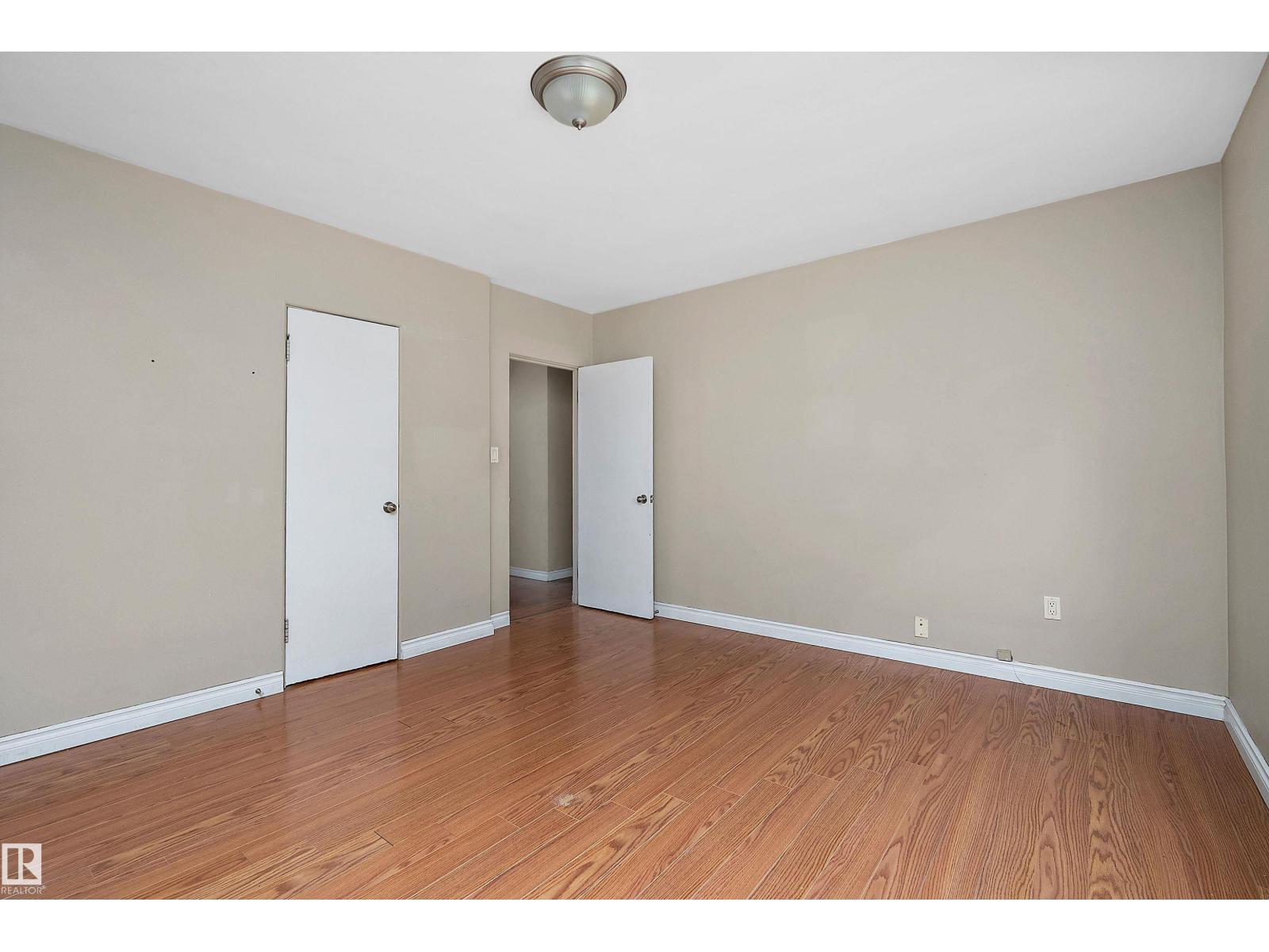 11507 123 ST NW — photo 14