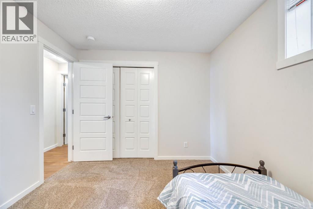 314 Cranbrook Square SE - 23