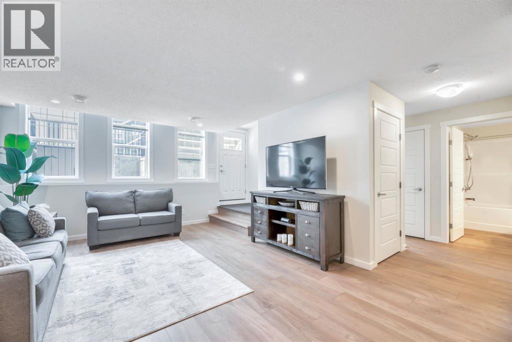 314 Cranbrook Square SE - 4
