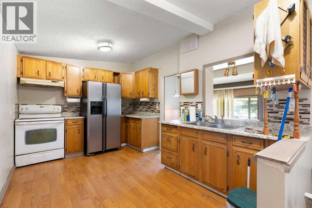 3819 1 Street NE - 6