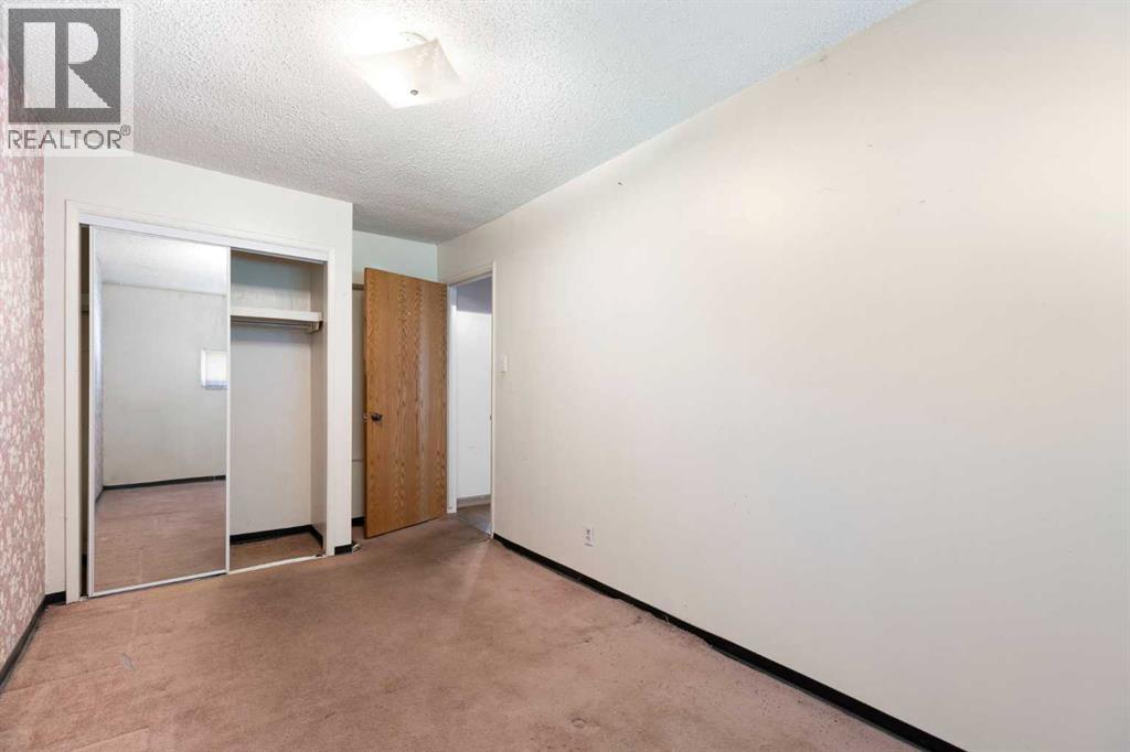 3819 1 Street NE - 16